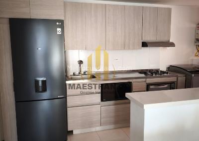 Apartamento de 3 alcobas en venta en Uribe Angel, Envigado, 86 m² · foto 3 de 20