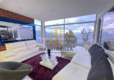 Casa de 5 alcobas en venta en Norte America, Bello, 480 m² · foto 5 de 20