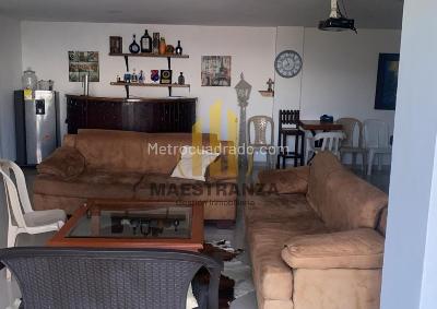 Casa de 5 alcobas en venta en Norte America, Bello, 480 m² · foto 10 de 20