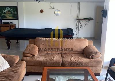 Casa de 5 alcobas en venta en Norte America, Bello, 480 m² · foto 12 de 20