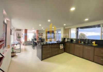 Casa de 5 alcobas en venta en Norte America, Bello, 480 m² · foto 13 de 20