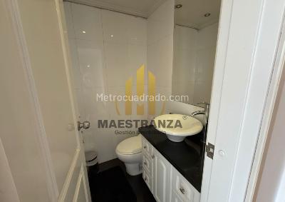 Apartamento de 5 alcobas en venta en El Poblado, Medellín, 229 m² · foto 8 de 20