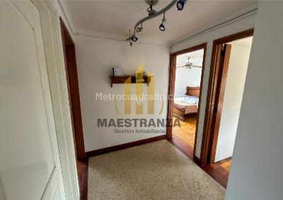 Apartamento de 5 alcobas en venta en El Poblado, Medellín, 229 m² · foto 19 de 20