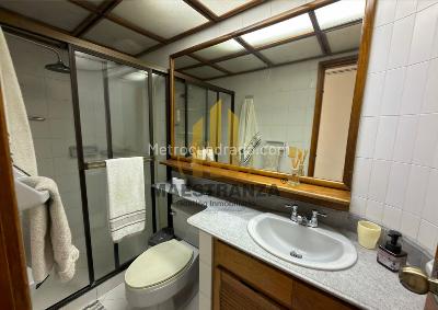 Apartamento de 5 alcobas en venta en El Poblado, Medellín, 229 m² · foto 20 de 20