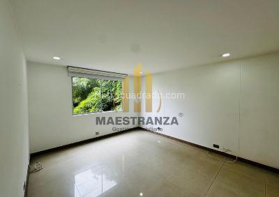 Apartamento de 3 alcobas en venta en Castropol, Medellín, 136 m² · foto 15 de 20