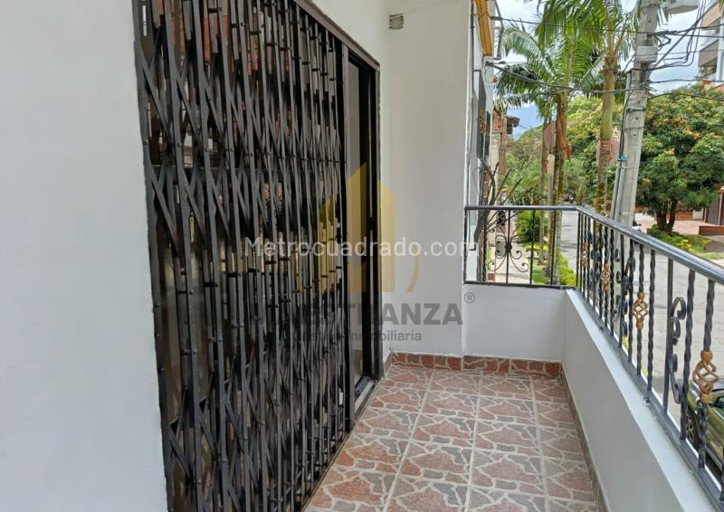 Casa de 3 Alcobas con Sala de Juegos en Belén Fátima - 3