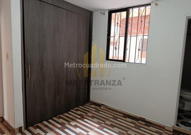 Casa de 3 Alcobas con Sala de Juegos en Belén Fátima - 9