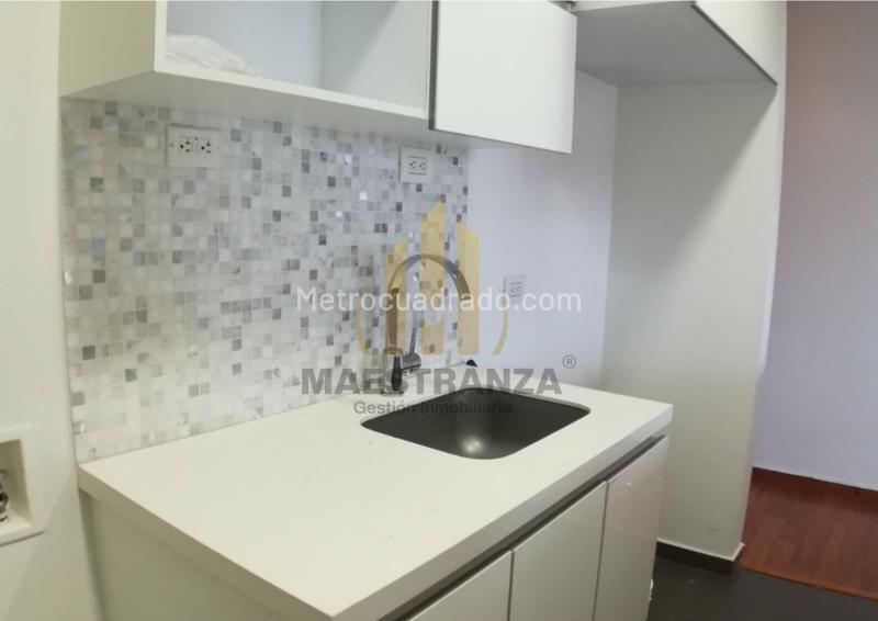 Piso – Medellín, Los Naranjos, El Poblado - Más