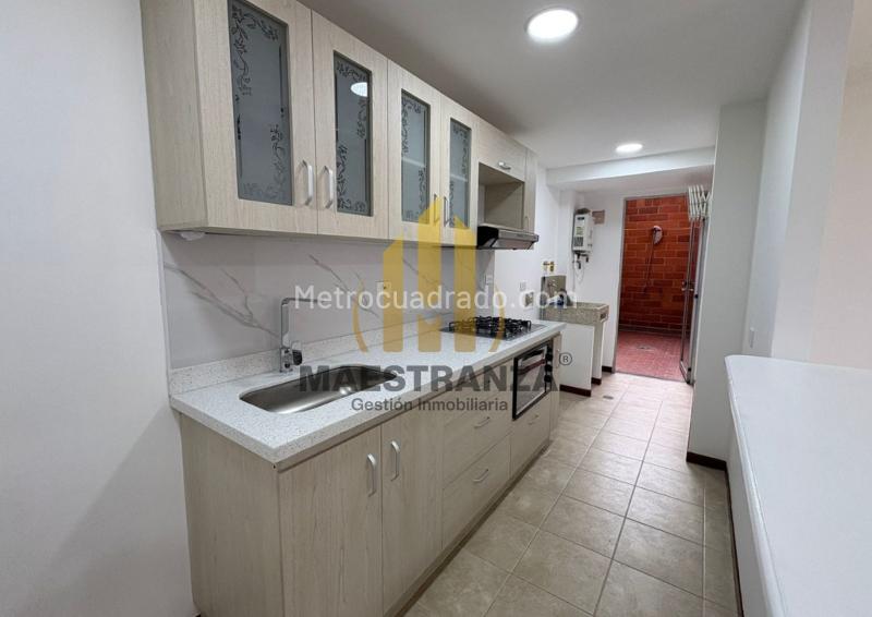 Apartamento Moderno de 2 Alcobas en Patio Bonito Tranquilo - 8