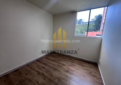 Apartamento de 3 alcobas en venta en El Chingui, Envigado, 63 m² · foto 6 de 12