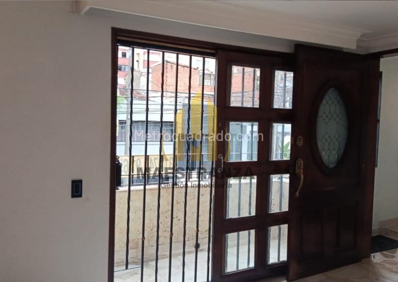 Casa – Medellín - Más