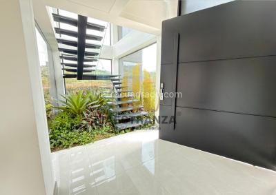 Casa de 5 alcobas en venta en Las Palmas, Medellín, 460 m² · foto 7 de 20