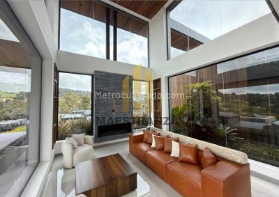 Casa de 5 alcobas en venta en Las Palmas, Medellín, 460 m² · foto 11 de 20