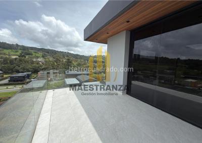 Casa de 5 alcobas en venta en Las Palmas, Medellín, 460 m² · foto 14 de 20