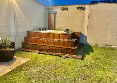 Casa de 4 alcobas en venta en Barro Blanco, Rionegro, 230 m² · foto 9 de 16