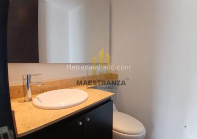 Apartamento de 2 alcobas en arriendo en El Poblado, Medellín, 145 m² · foto 9 de 20