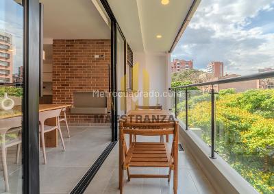 Apartamento de 3 alcobas en venta en Laureles, Medellín, 103 m² · foto 8 de 16