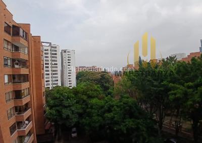 Apartaestudio en arriendo en Milla De Oro, Medellín, 50 m² · foto 10 de 15
