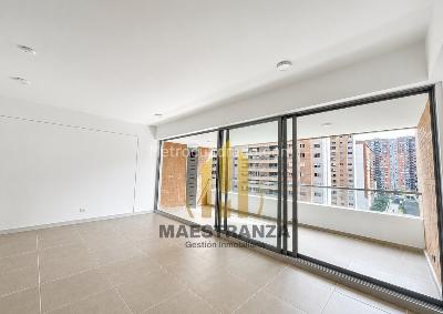 Apartamento en venta en El Poblado, Medellín · foto 2 de 14