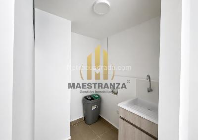 Apartamento en venta en El Poblado, Medellín · foto 9 de 14