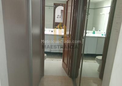 Apartamento en venta en Laureles, Medellín · foto 14 de 20