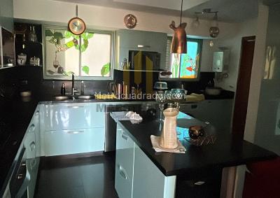 Apartamento en venta en La Castellana, Medellín · foto 6 de 12
