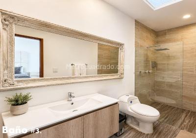 Casa de 4 alcobas en venta en El Tesoro, Medellín, 450 m² · foto 19 de 20