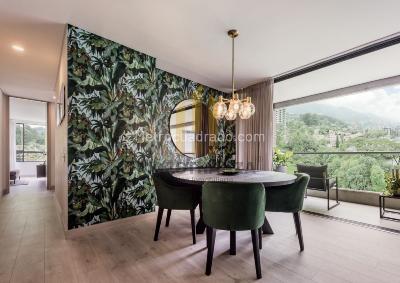 Apartamento de 3 alcobas en venta en Altos Del Poblado, Medellín, 128 m² · foto 4 de 19