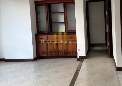 Apartamento de 2 alcobas en venta en Laureles, Medellín, 72 m² · foto 4 de 7