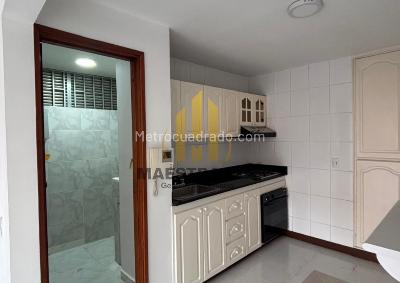 Apartamento de 2 alcobas en venta en Laureles, Medellín, 72 m² · foto 6 de 7