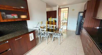 Apartamento en venta en El Poblado, Medellín · foto 9 de 20