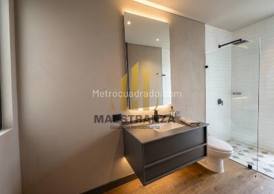 Apartamento de 2 alcobas en venta en El Poblado, Medellín, 139 m² · foto 11 de 15