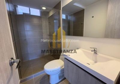 Apartamento de 3 alcobas en venta en El Poblado, Medellín, 100 m² · foto 9 de 13