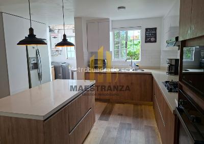 Casa de 4 alcobas en venta en El Poblado, Medellín, 205 m² · foto 4 de 20
