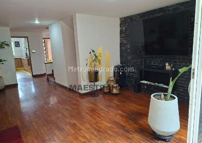 Casa de 4 alcobas en venta en El Poblado, Medellín, 205 m² · foto 13 de 20