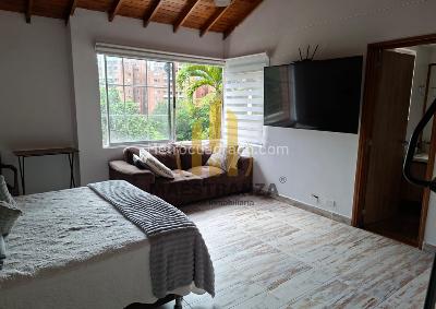 Casa de 4 alcobas en venta en El Poblado, Medellín, 205 m² · foto 17 de 20