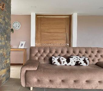 Casa de 4 alcobas en venta en San Felix, Bello · foto 9 de 17
