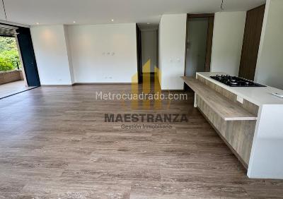 Apartamento de 2 alcobas en venta en El Poblado, Medellín, 172 m² · foto 7 de 17