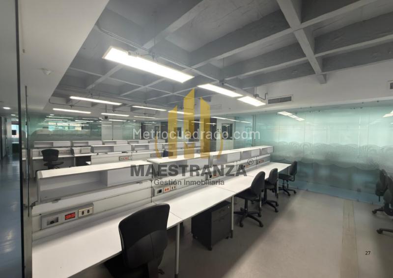 Oficina en Arriendo, El Poblado, Medellín - Vista 2