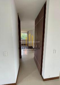 Apartamento en venta en El Poblado, Medellín · foto 18 de 20