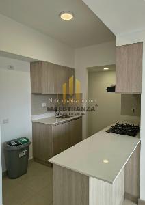 Apartamento de 2 alcobas en venta en San Nicolas, Rionegro, 68 m² · foto 3 de 13