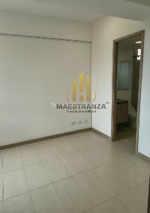 Apartamento de 2 alcobas en venta en San Nicolas, Rionegro, 68 m² · foto 6 de 13