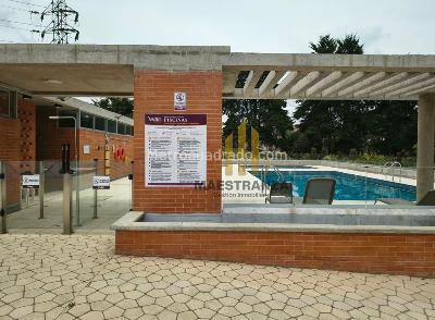 Apartamento de 2 alcobas en venta en San Nicolas, Rionegro, 68 m² · foto 9 de 13