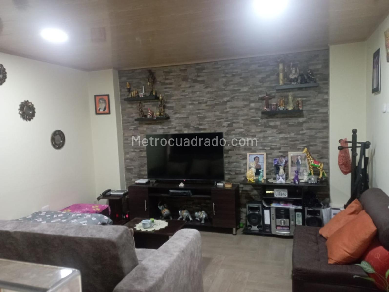 Venta de Apartamento en Santa rosita quirigua Bogotá D.C. 17018