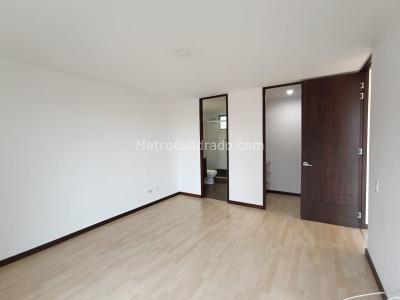 Apartamento en arriendo en El Poblado, Medellín · foto 10 de 15