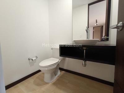 Apartamento en arriendo en El Poblado, Medellín · foto 15 de 15