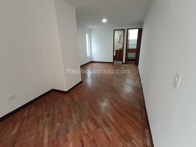 Apartamento de 2 alcobas en arriendo en El Poblado, Medellín, 128 m² · foto 7 de 18