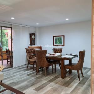 Casa de 3 alcobas en venta en Loma De Los Mesa, Envigado, 310 m² · foto 5 de 20