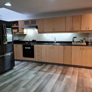 Casa de 3 alcobas en venta en Loma De Los Mesa, Envigado, 310 m² · foto 7 de 20