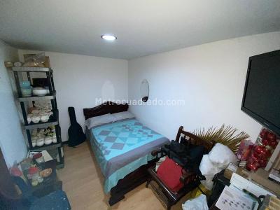 Casa de 3 alcobas en venta en Aranjuez, Medellín, 234 m² · foto 10 de 11